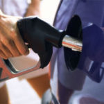 車の査定でガソリンの量は価格に影響する？